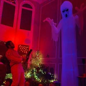 Meet your Posher, Joshua